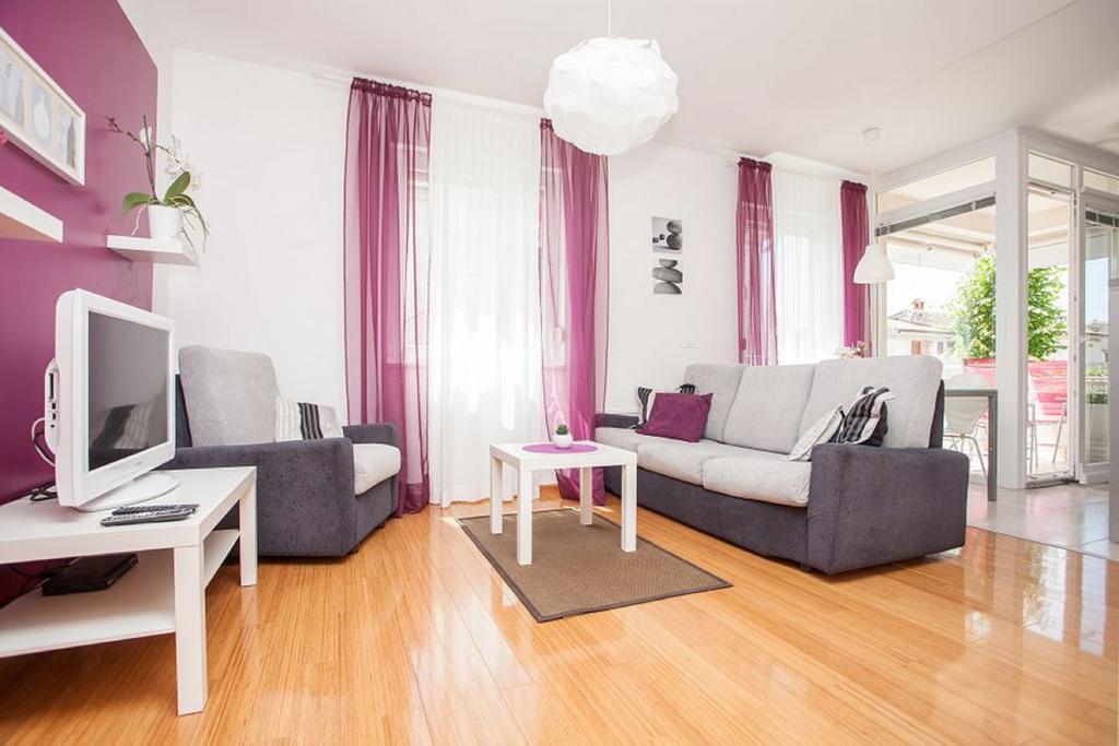 Kuvi Apartments Rovinj Rum bild