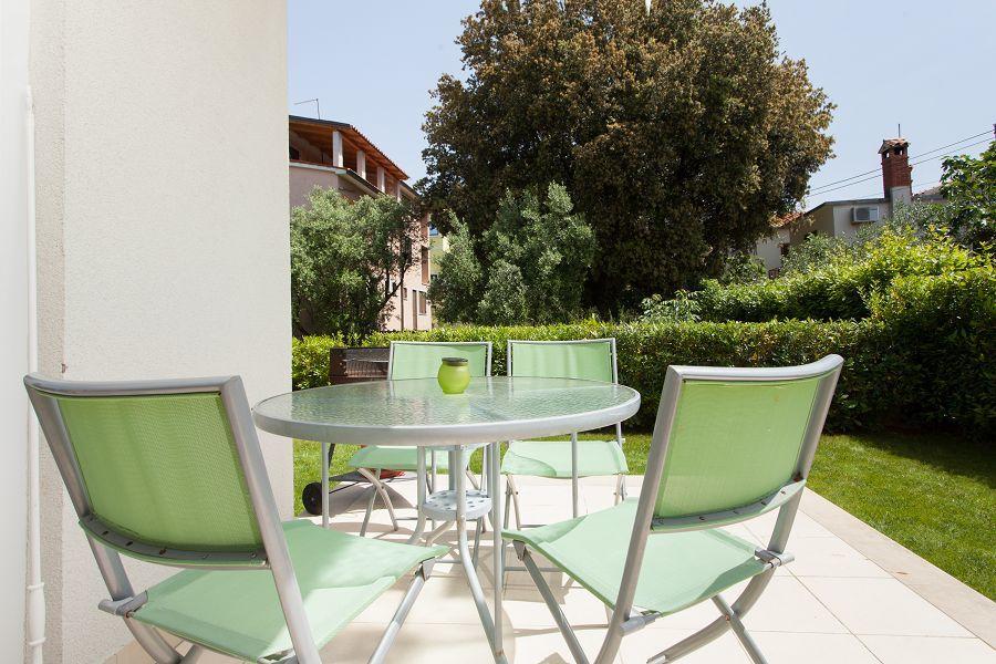 Kuvi Apartments Rovinj Exteriör bild